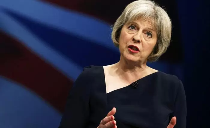 Παραιτείται η Τερέζα Μέι