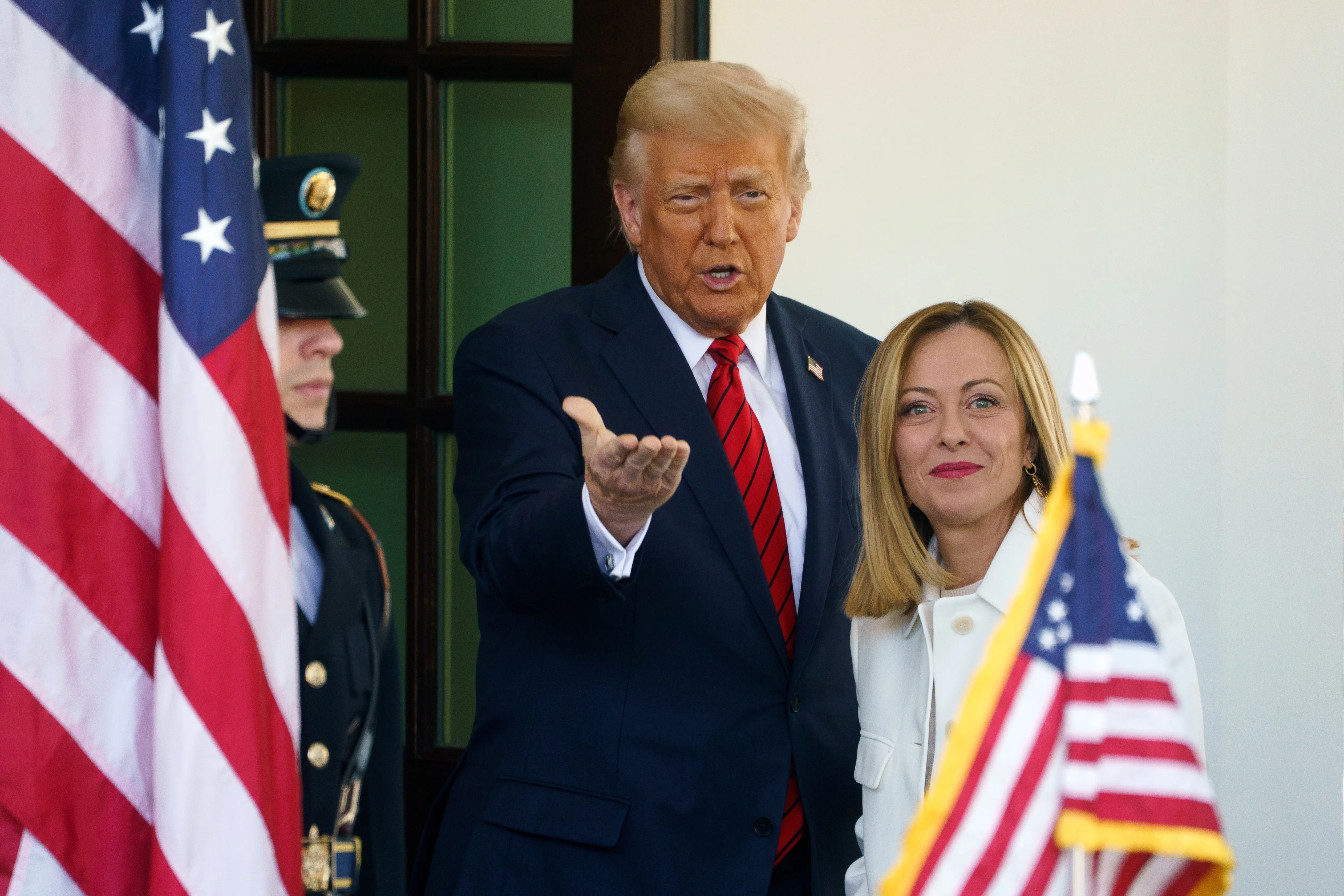 Η Μελόνι στα βήματα του Τραμπ: Στόχος μου το «Make West Great Again»