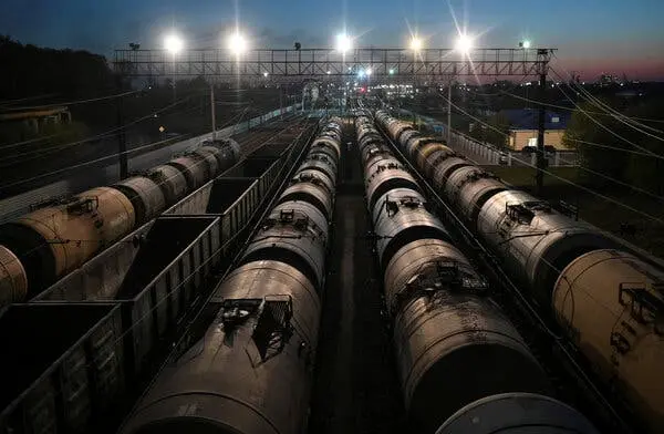 Καλπάζει το πετρέλαιο  - Άγγιξε τα $136 στην Ασία