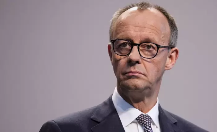 Γερμανία: Αντιδράσεις για τις εξαιρέσεις Μερτς από τη μείωση φόρου στο ρεύμα