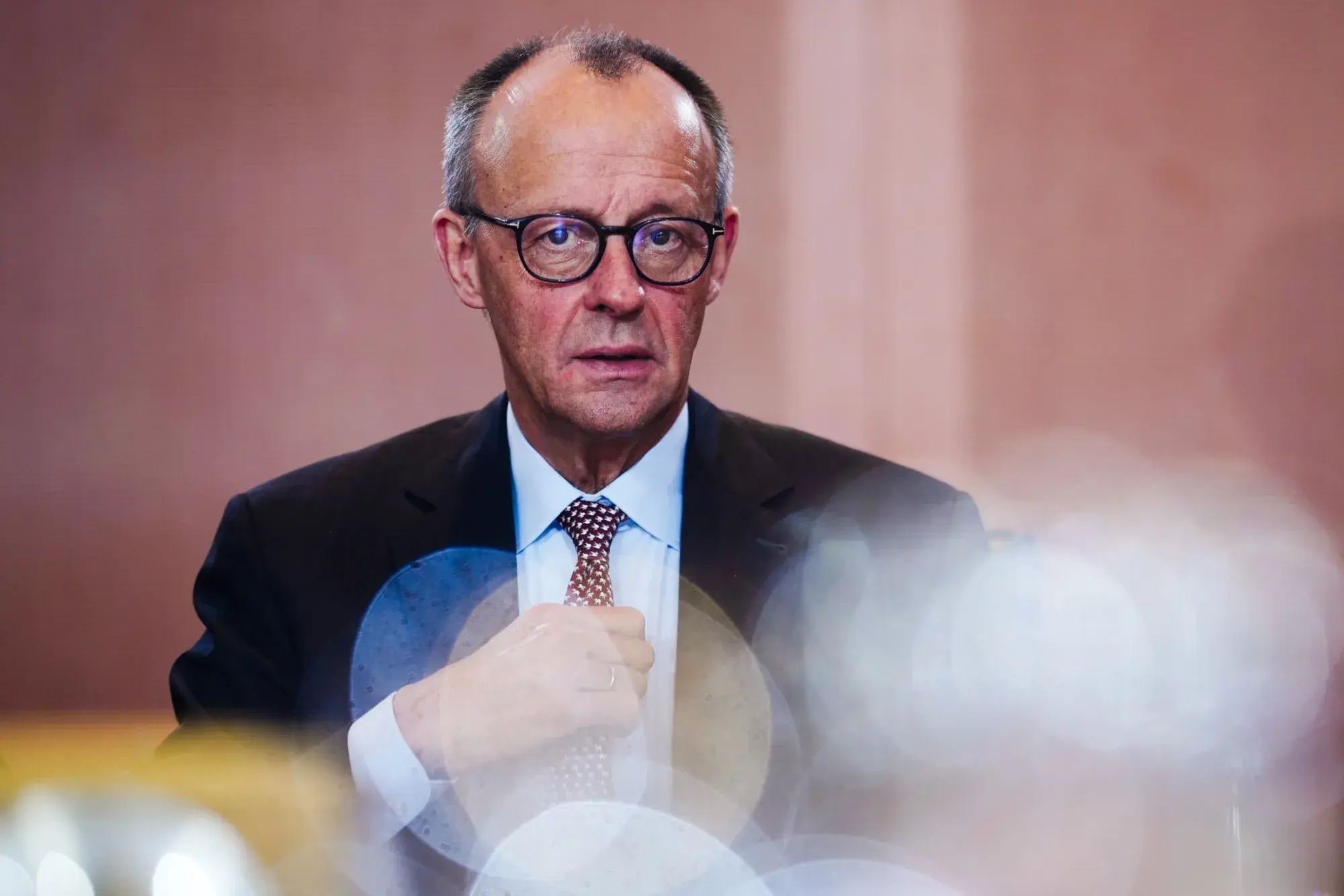 Σε πολιτική δίνη η Γερμανία: Η ανταρσία στο CDU απειλεί την κυβέρνηση Μερτς