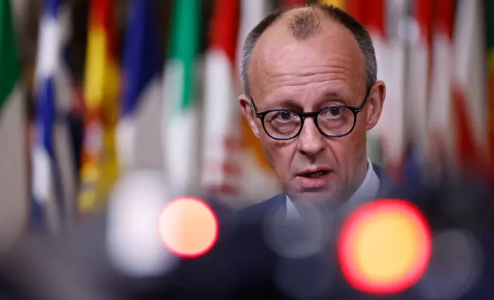 Γιατί ο Μερτς αναζητά νέες πηγές LNG από τον Περσικό Κόλπο