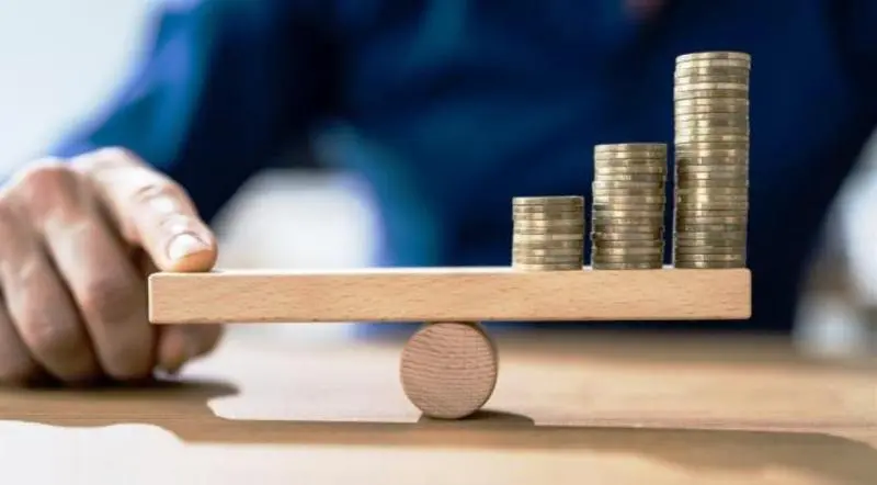 Ικανοποιητικά τα μέτρα στήριξης ή μπαλώματα; Τι λένε οι καταναλωτές (Vid)