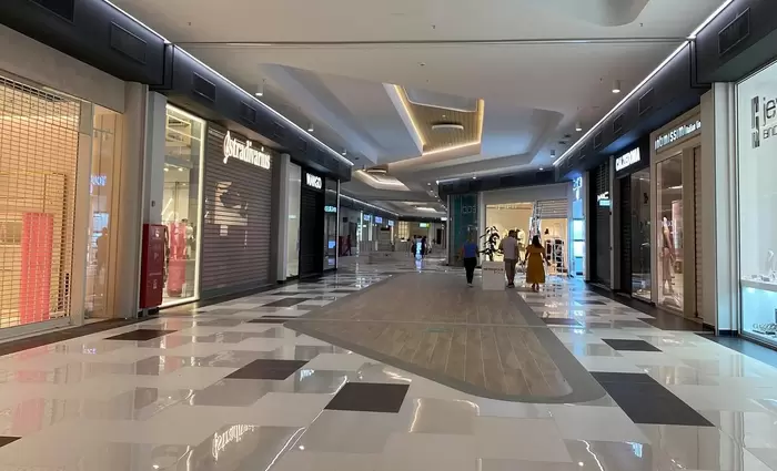 Νέες χαλαρώσεις από σήμερα σε καταστήματα και Mall