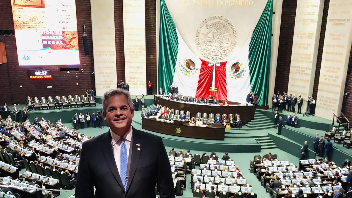 Αμερικανικές πιέσεις στο Μεξικό για να μην παύσει την βιομηχανική παραγωγή