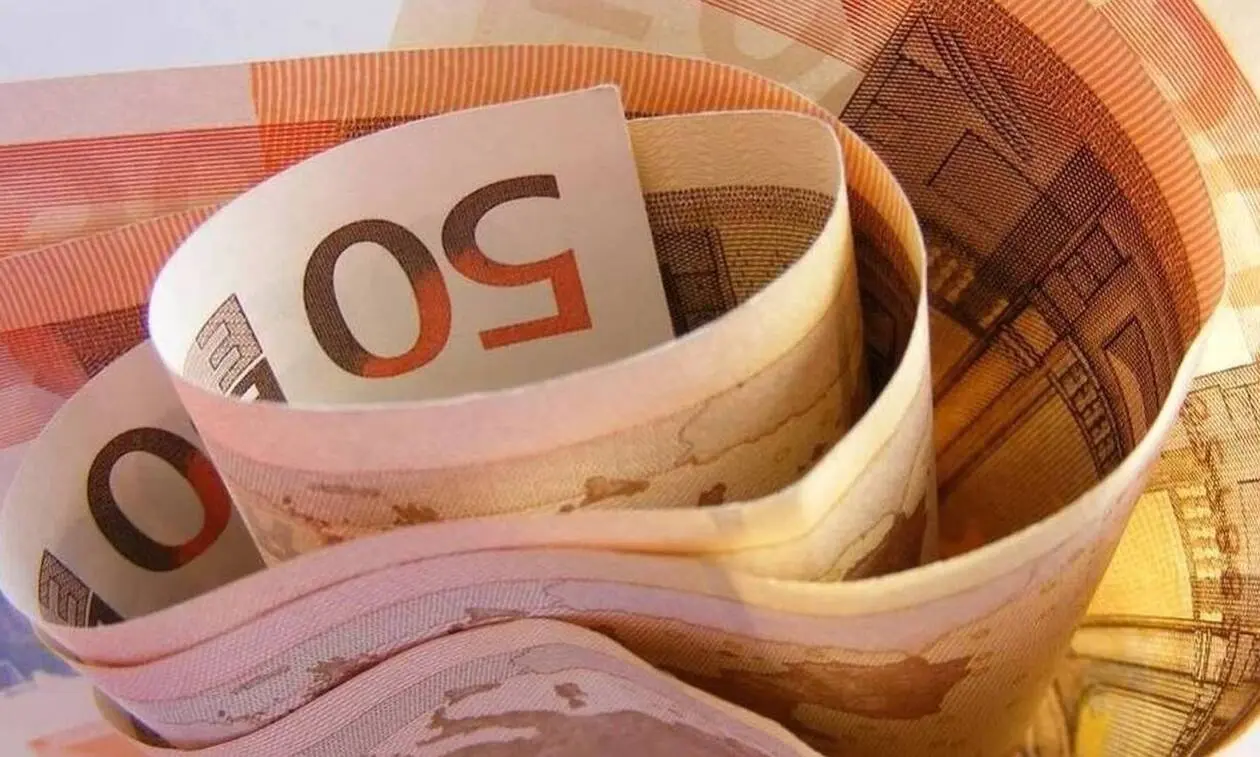 Ποδαρικό με το νέο έτος κάνει η εφαρμογή του κατώτατου μισθού