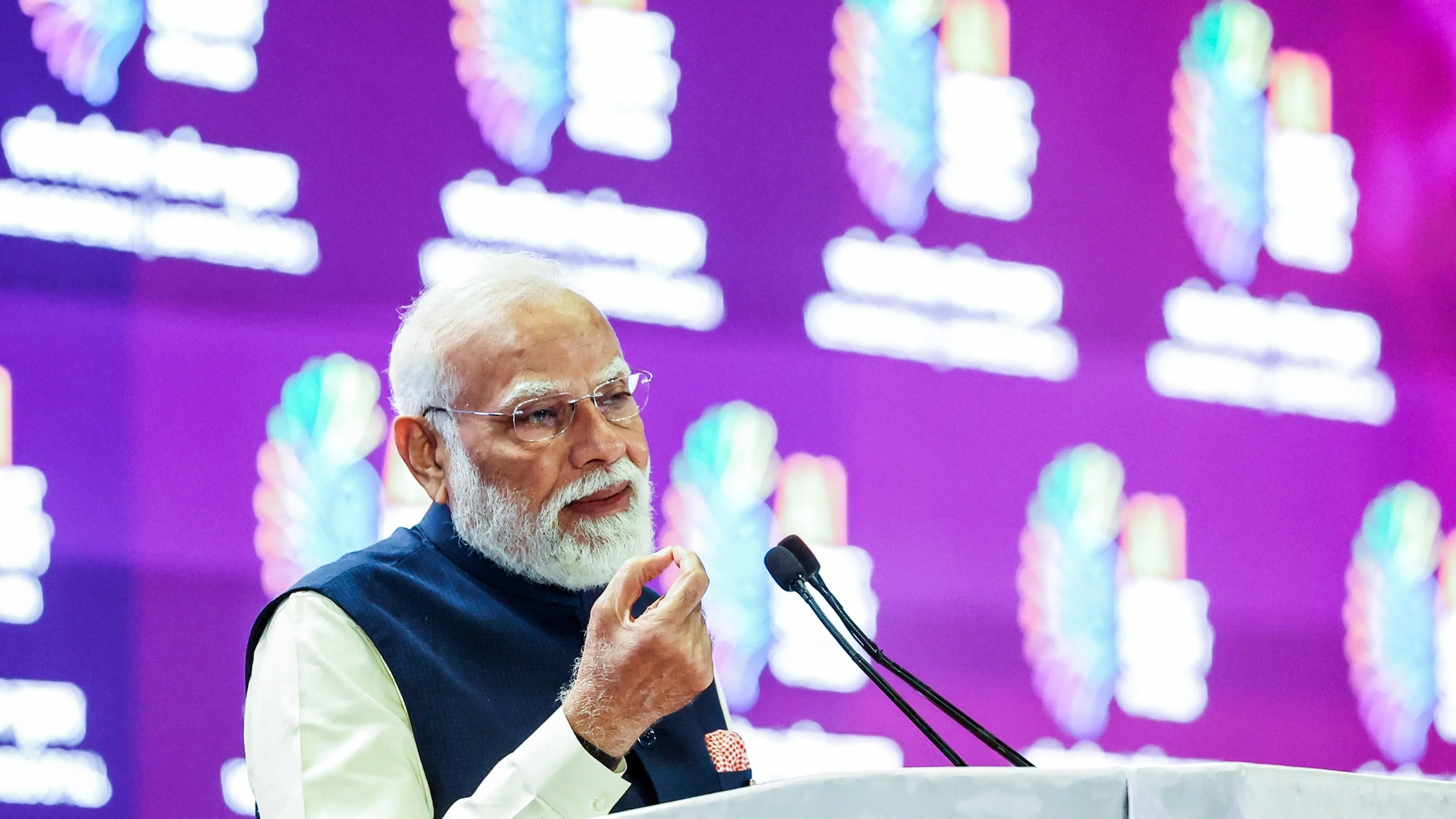 Μόντι: Η Ινδία κόμβος για προσιτή τεχνητή νοημοσύνη – Επενδύσεις πάνω από $200 δισ.