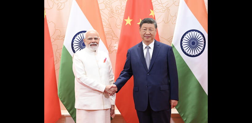 «Εταίροι και όχι αντίπαλοι» δηλώνουν Μόντι και Σι - Επιδιώκουν αποκατάσταση σχέσεων