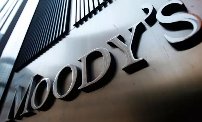 Moody's: Με θετικό μάτι οι κρατικές εγγυήσεις υπό προϋποθέσεις