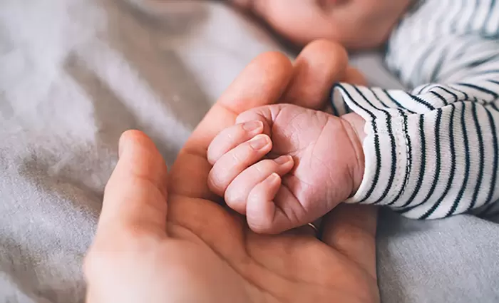 Τεράστια η μείωση γεννήσεων παγκοσμίως – Οι οικονομικές συνέπειες