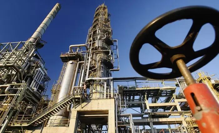 Στην χαμηλότερη τιμή κινείται το πετρέλαιο Μπρεντ