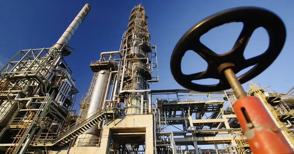 Στην χαμηλότερη τιμή κινείται το πετρέλαιο Μπρεντ