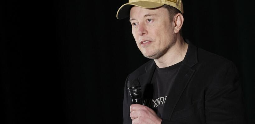 Ο Μασκ ανακοινώνει την παιδική έκδοση του Grok από την xAI