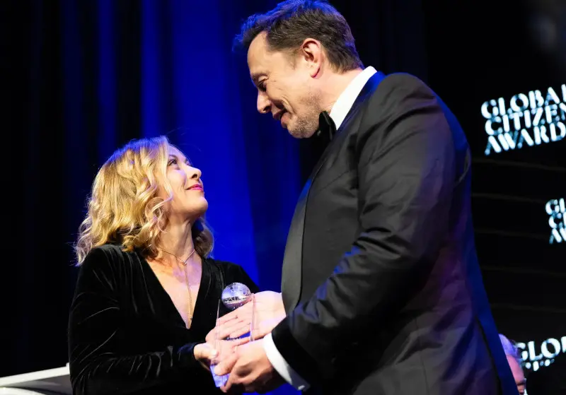 Τι ζητά ο Μασκ από την Ιταλία και γιατί θέλει συνάντηση με τον Ματαρέλα