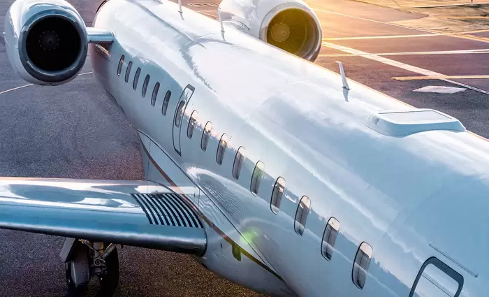 Starlink (Mασκ): «Φλερτάρει» με πολυτελείς αεροπορικές για την κυριαρχία στο Wi-Fi εν πτήσει