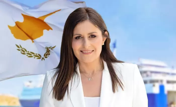 Υφ. Ναυτιλίας: Συνάντηση  με τον Υπ. Ηνωμένου Βασιλείου Mike Kane