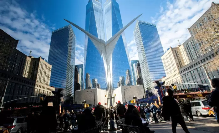 Γιατί και οι Αμερικανοί καταναλωτές θα πληρώσουν ακριβά τους δασμούς Τραμπ