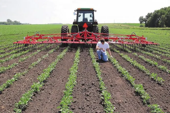 Η κυβέρνηση θα συνεχίσει να στηρίζει τον αγροτικό κόσμο, είπε ο Υπ. Γεωργίας