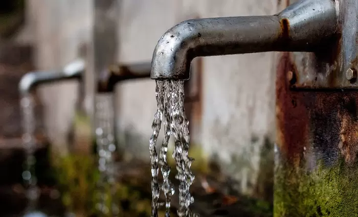 Νερό δεν έχουμε, αλλά δεν το προσέχουμε– Τι καταγράφει έκθεση της ΕΥ για το ΤΑΥ