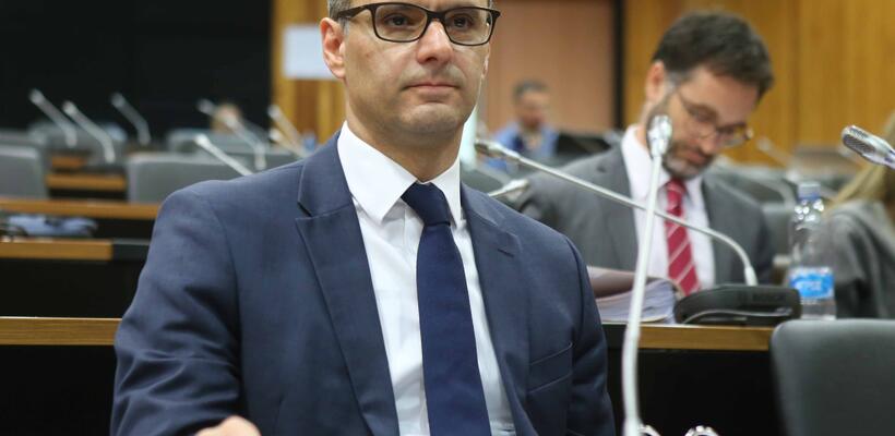 Διοικητής Κεντρικής Τράπεζας: Τι θα γίνει με τις δόσεις δανείων