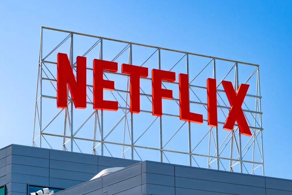Το Netflix ως ασφαλές καταφύγιο: Πώς η Wall Street ποντάρει στην ανθεκτικότητά του