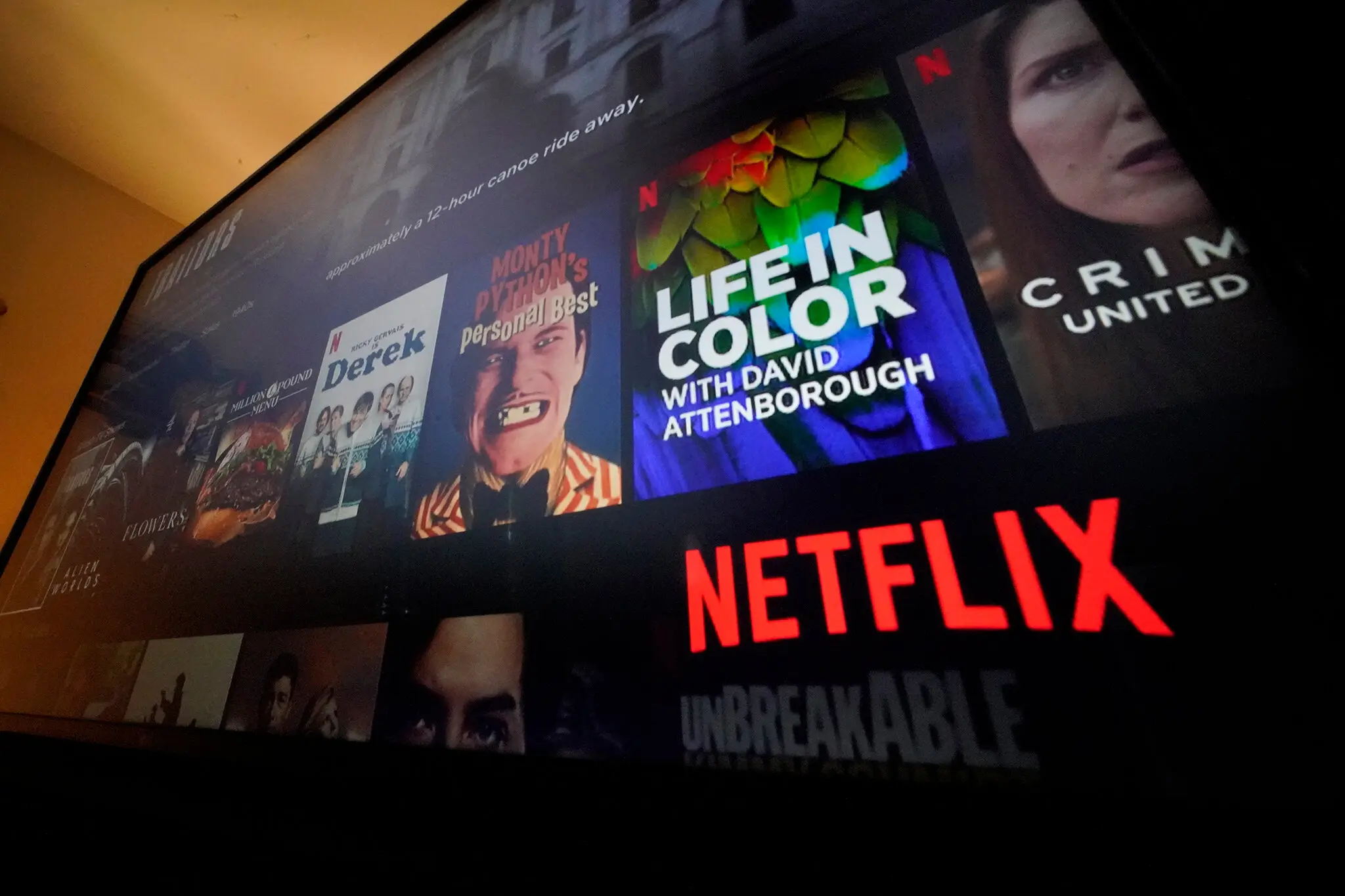 Netflix: Πότε σταματούν οι δανεικοί κωδικοί