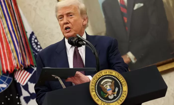 Σχέδιο Τραμπ για δασμό 100% σε ημιαγωγούς – Ποιοι θα εξαιρούνται