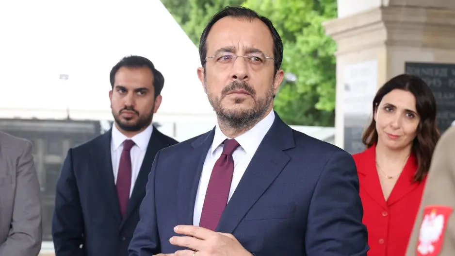 ΠτΔ vs Οδυσσέας: «Είμαστε στο 2024, όχι στο 1960» - Πώς απαντά η ΕΥ