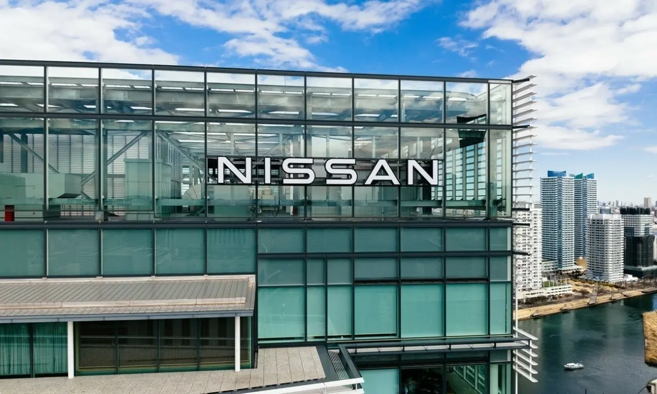 Απειλείται η Nissan: Αναζητά $7 δισ. για να αντιμετωπίσει κρίση ρευστότητας και χρέους