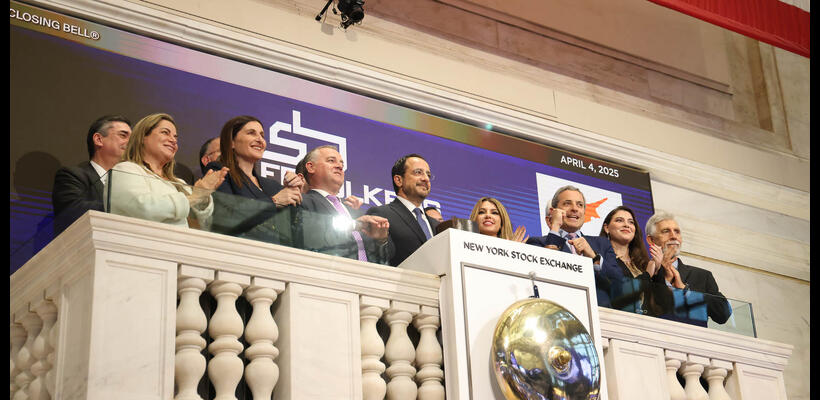 Χτύπησε το καμπανάκι της Wall Street- Ικανοποιημένος ο ΠτΔ από τις επαφές του στη ΝΥ