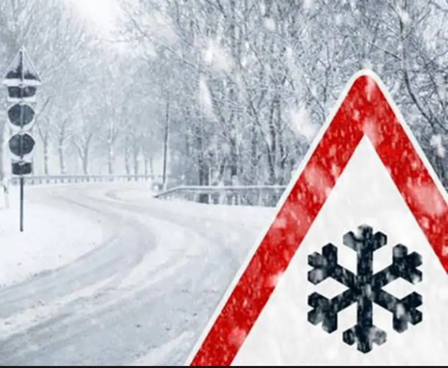 Βαθιά το χέρι στις τσέπες εξαιτίας της βαρυχειμωνιάς