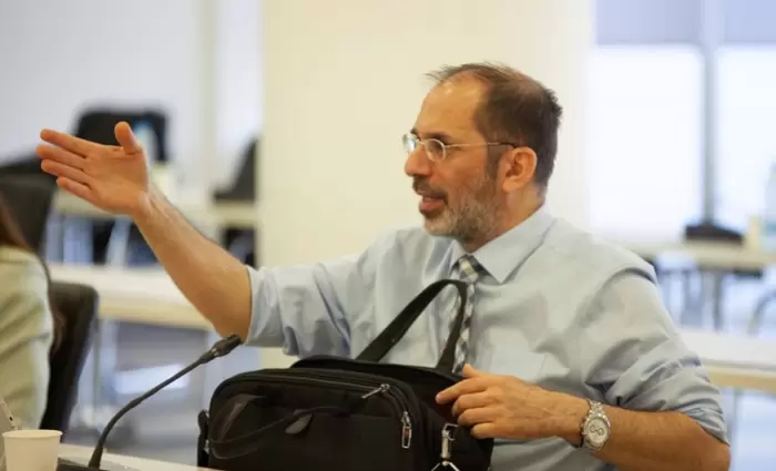 Ελλιπείς ελέγχους & «διπλωματικές δαπάνες» εντόπισε ο Οδυσσέας στο ΥΠΕΞ