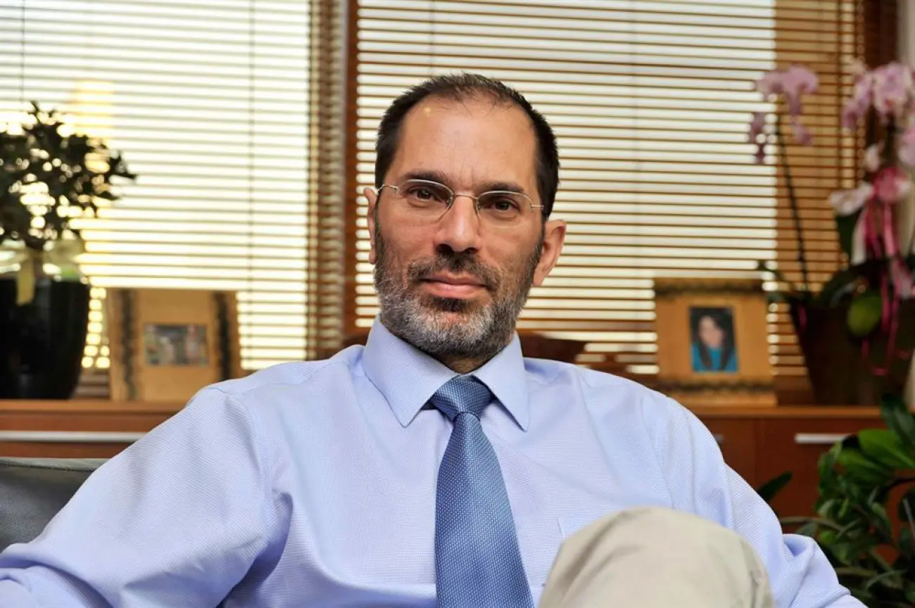 Έντονη απάντηση Οδυσσέα στην Λοττίδου για τις προσλήψεις στην Ελ.Υπηρεσία