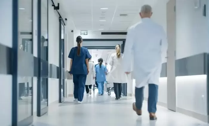 Έτοιμη για μέτρα αντίδρασης η ΟΕΒ λόγω της έλλειψης νοσηλευτών