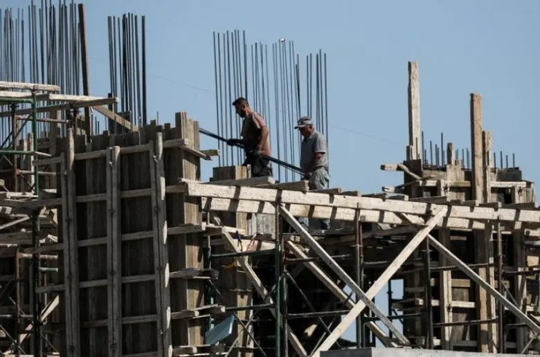 Προβλέψεις ΑΝΑΔ για 1.000 κενές θέσεις εργασίας τεχνητών τον χρόνο