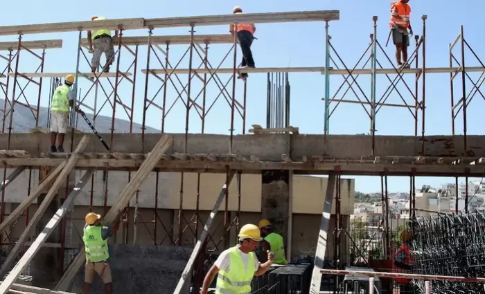 Αύξηση εργατικού κόστους: Ο ρόλος της ΑΤΑ και η ανανέωση των συμβάσεων