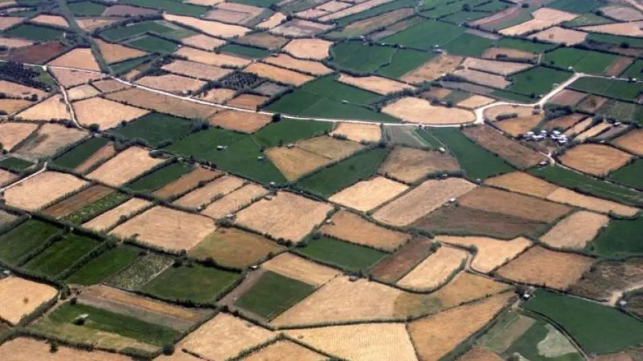 Αλλαγές από Υπουργικό στο σχέδιο χορηγίας αγοράς οικοπέδων