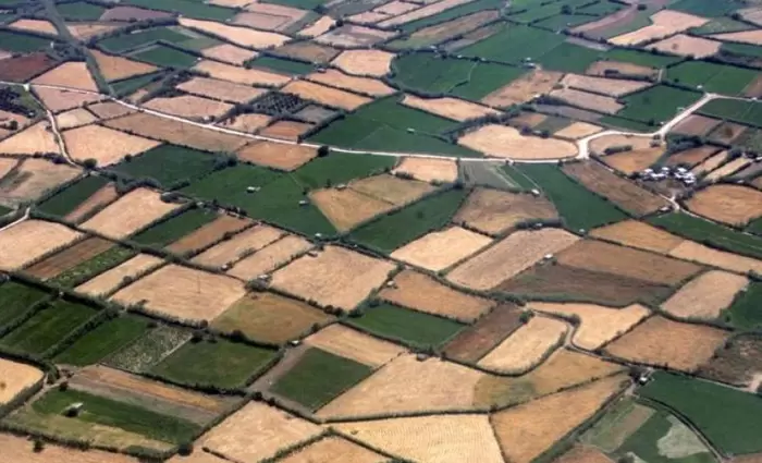 Αλλαγές από Υπουργικό στο σχέδιο χορηγίας αγοράς οικοπέδων