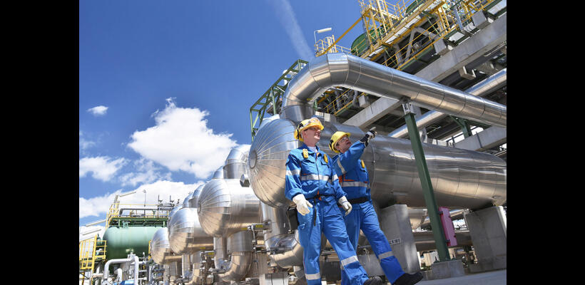 Η ENI απομακρύνεται από το πετρέλαιο και επενδύει στο φυσικό αέριο