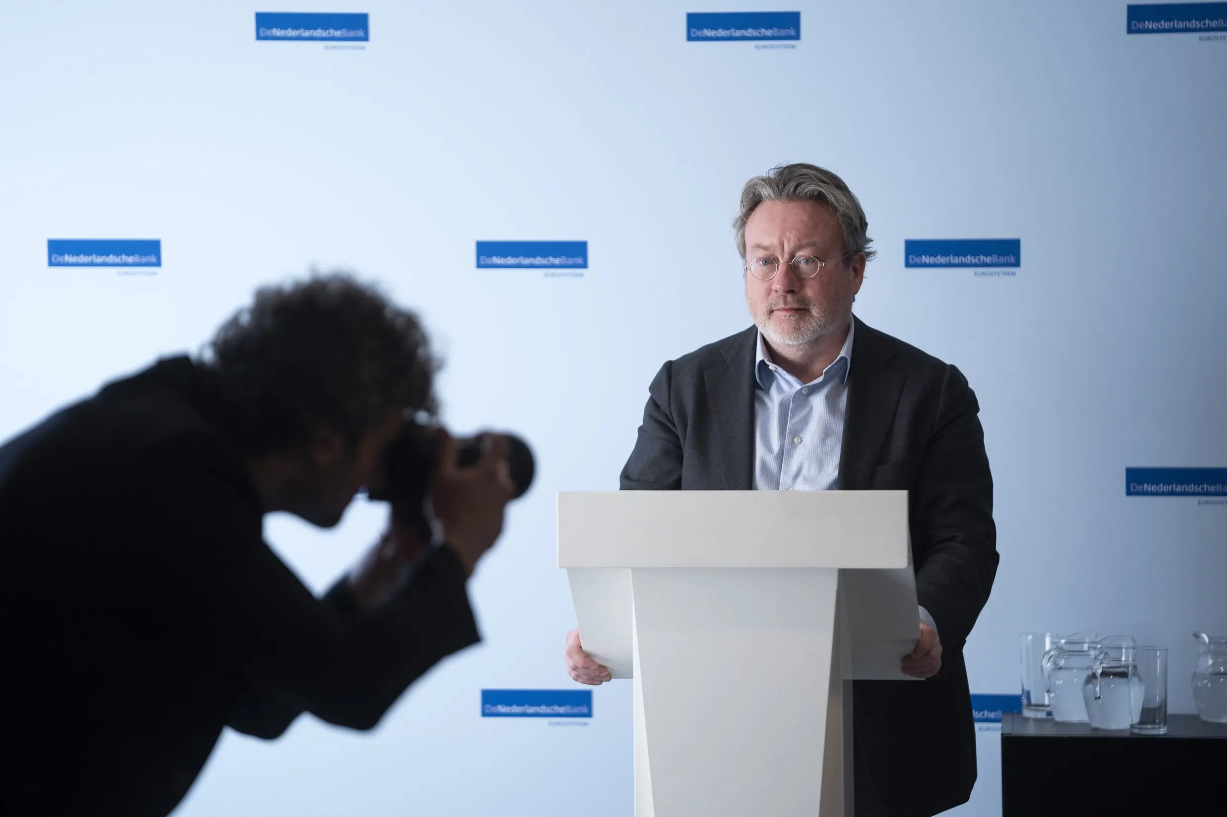 Σλέιπεν (ΕΚΤ): Τα εργαλεία της ΕΚΤ δεν μπορούν να επιλύσουν τα δημοσιονομικά προβλήματα της Ευρώπης