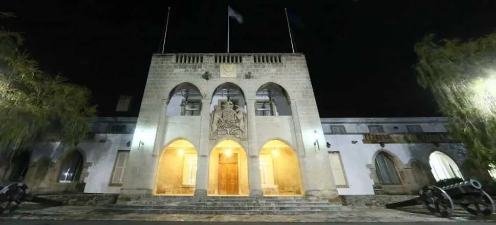 Πάει για έφεση επί της δικαστικής απόφασης για τις περικοπές η Κυβέρνηση