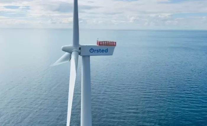 Στη δικαιοσύνη η Orsted κατά της απόφασης Τραμπ για τα αιολικά πάρκα