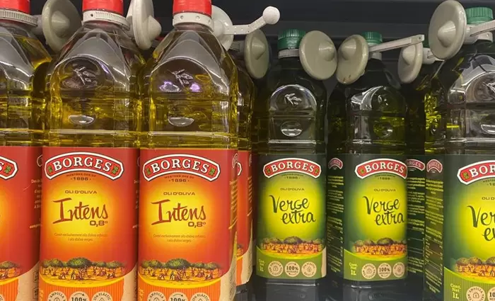 Πρωτοφανές! Βάζουν αντικλεπτικά στο ελαιόλαδο, με τις τιμές στα ύψη