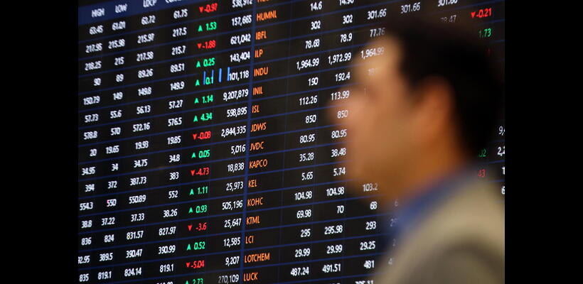 Άνοδος στην Ασία με ώθηση από το ράλι της τεχνητής νοημοσύνης στη Wall Street