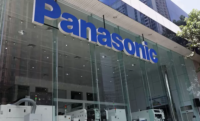 Ο όμιλος Panasonic αναστέλλει τις δοσοληψίες με την Huawei 