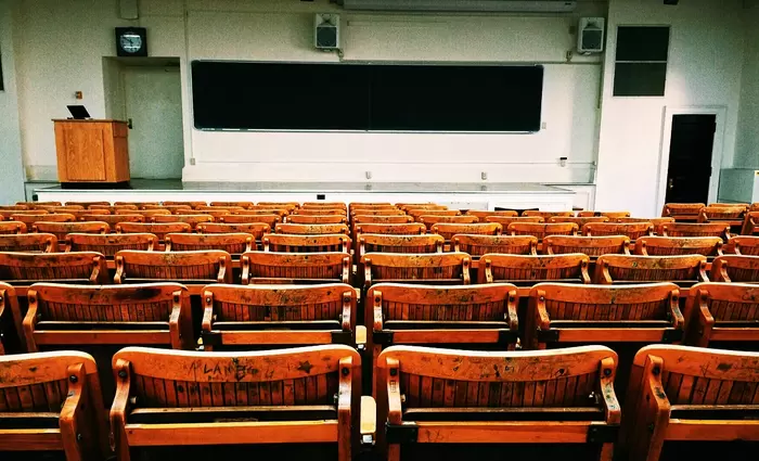 Επιδόματα σε  4.372 δικαιούχους φοιτητές