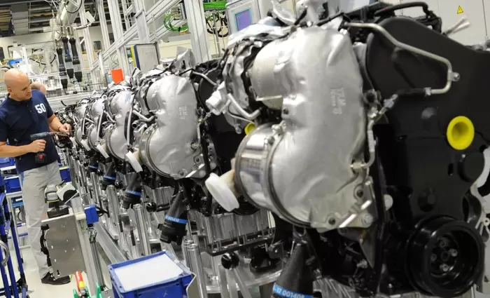 Αύξηση στις γερμανικές εργοστασιακές παραγγελίες παρά τους δασμούς