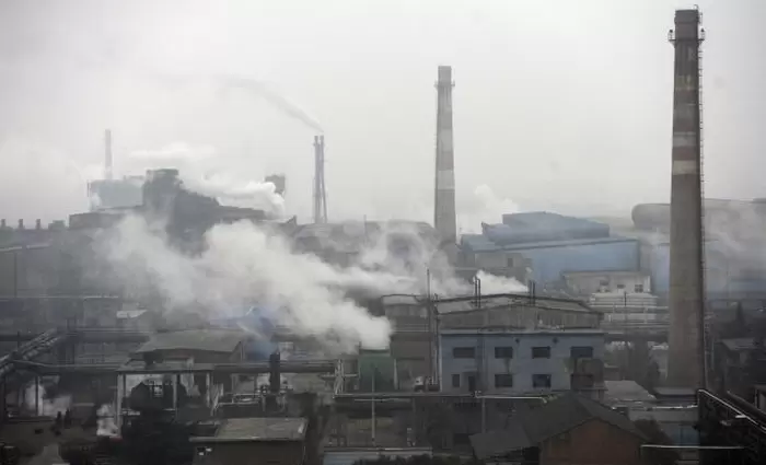 Κίνα: Δεσμεύεται να μειώσει τις εκπομπές αερίων ρύπων