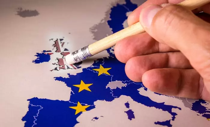 Η μετάλλαξη του κορωνοϊού βγάζει από τον χάρτη την Βρετανία