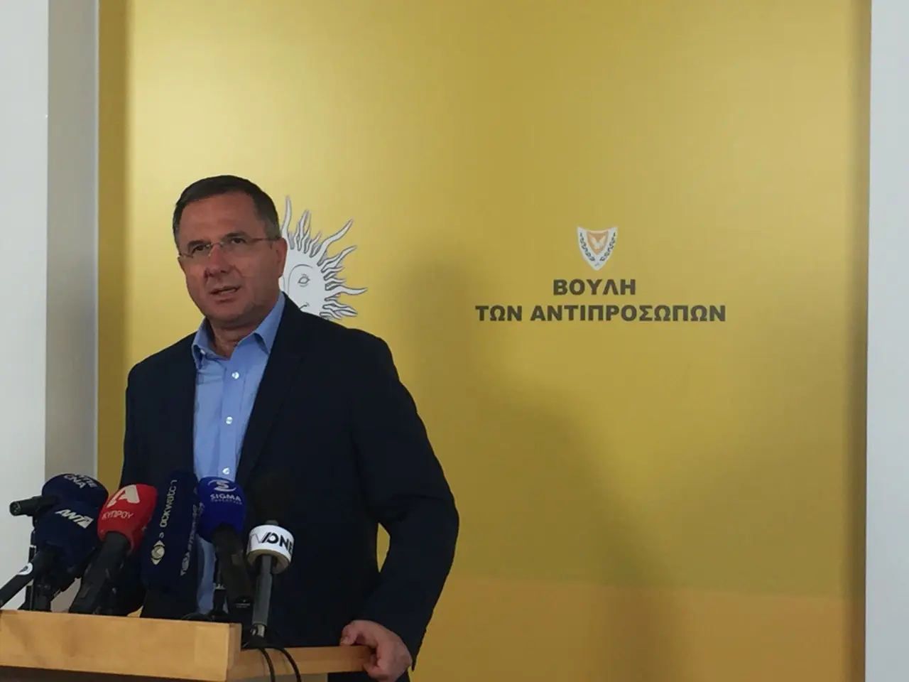 Πρόταση Περδίκη για 